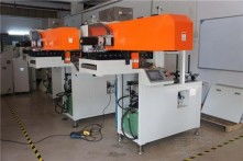 高清圖片解析 普通沖床的結(jié)構(gòu)與工作原理