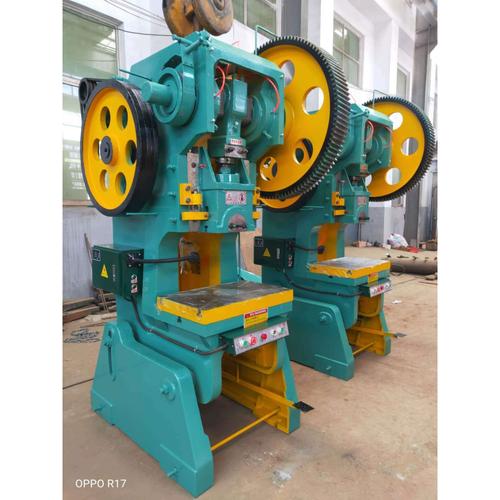 供應(yīng)JB23系列40噸普通沖床 斜齒齒輪傳動開式可傾壓力機(jī)在沖孔應(yīng)用中的優(yōu)勢